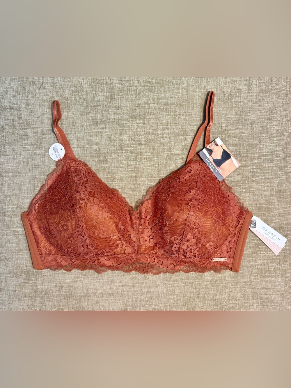 NWT Danskin Intimates Lace Triangle Bralette Rust Orange Size 38C